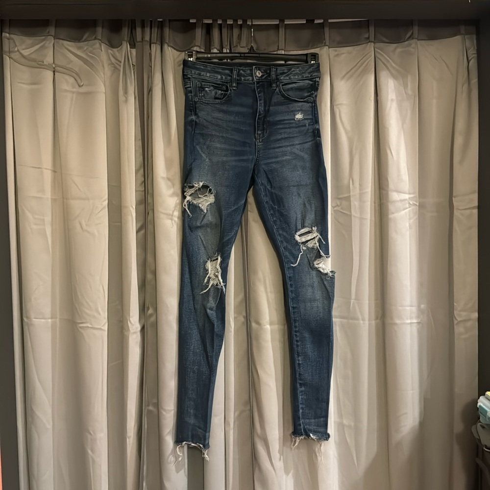3/$30 American Eagle Super High Rise Jegging